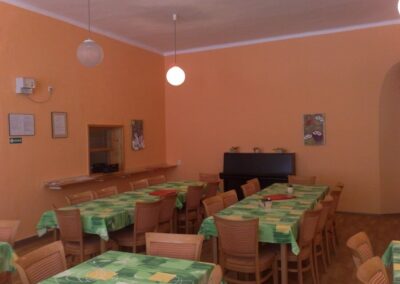 Dětský domov a školní jídelna Melč 4, příspěvková organizace