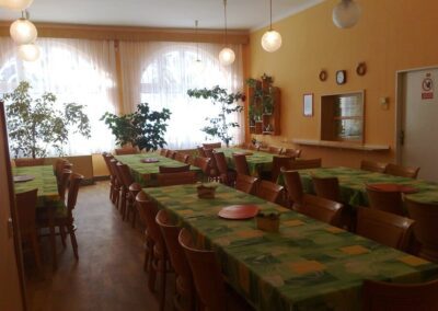 Dětský domov a školní jídelna Melč 4, příspěvková organizace